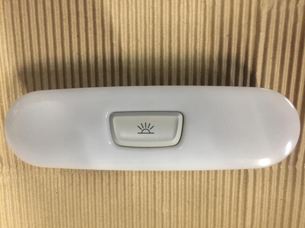 Audi A4 (B8) 2007-2012 для Плафон салонный