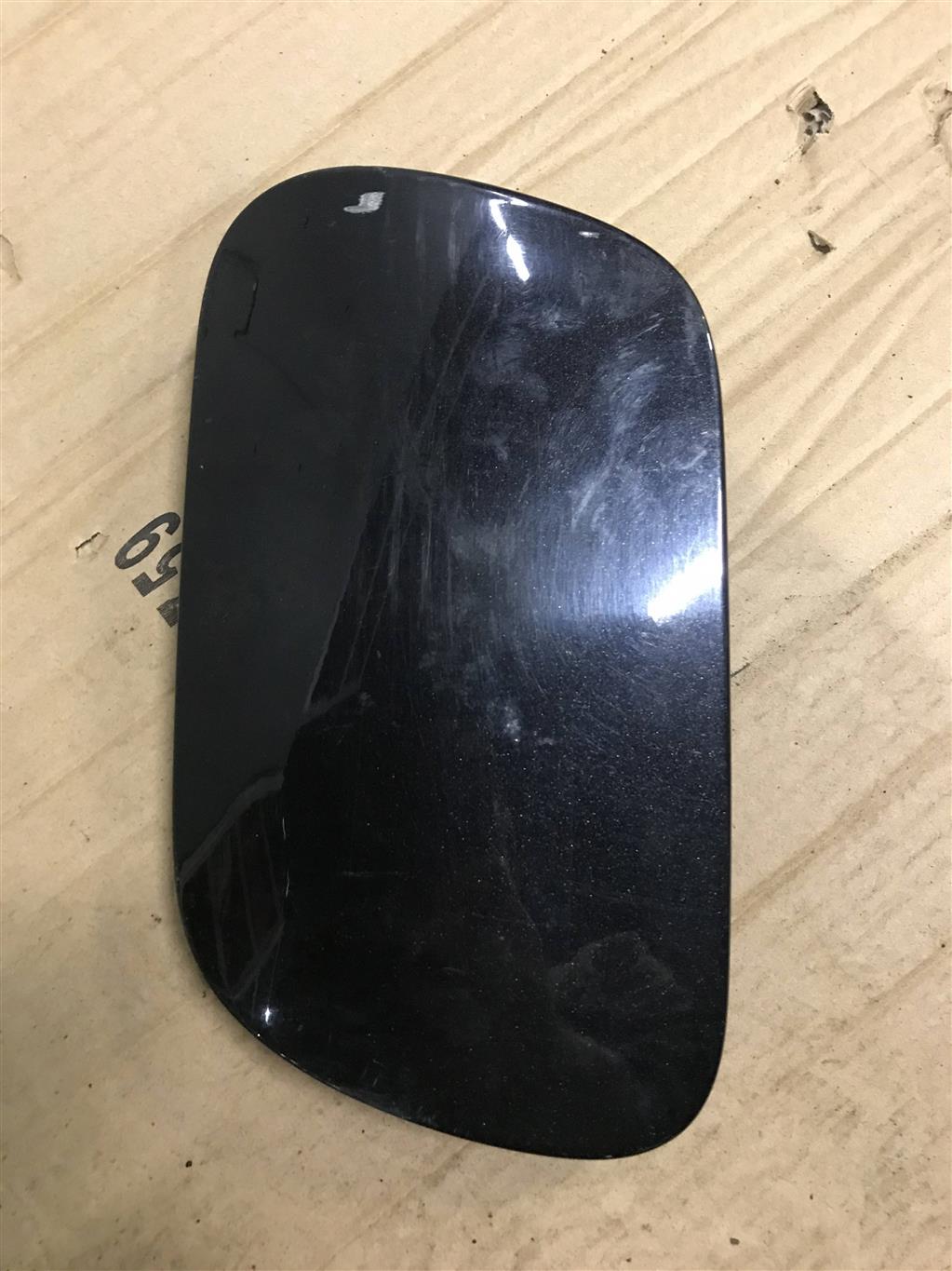 Volkswagen Touareg 7L 2002-2006 для Лючок бензобака