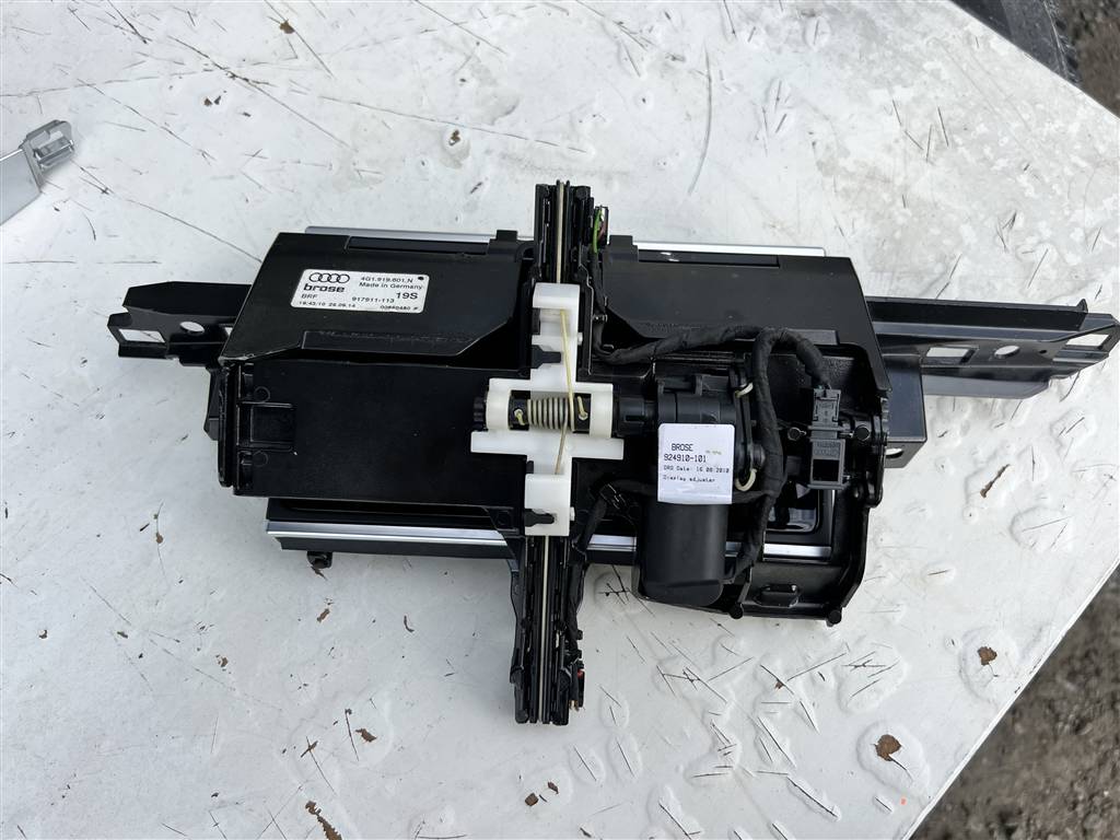 Audi A6 C7 для Дисплей