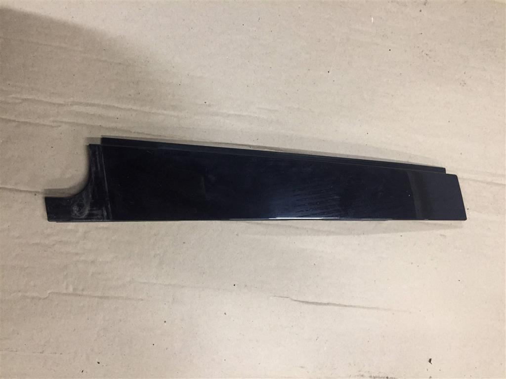 Volkswagen Golf VII 2012-2017 для Накладка двери задней левой