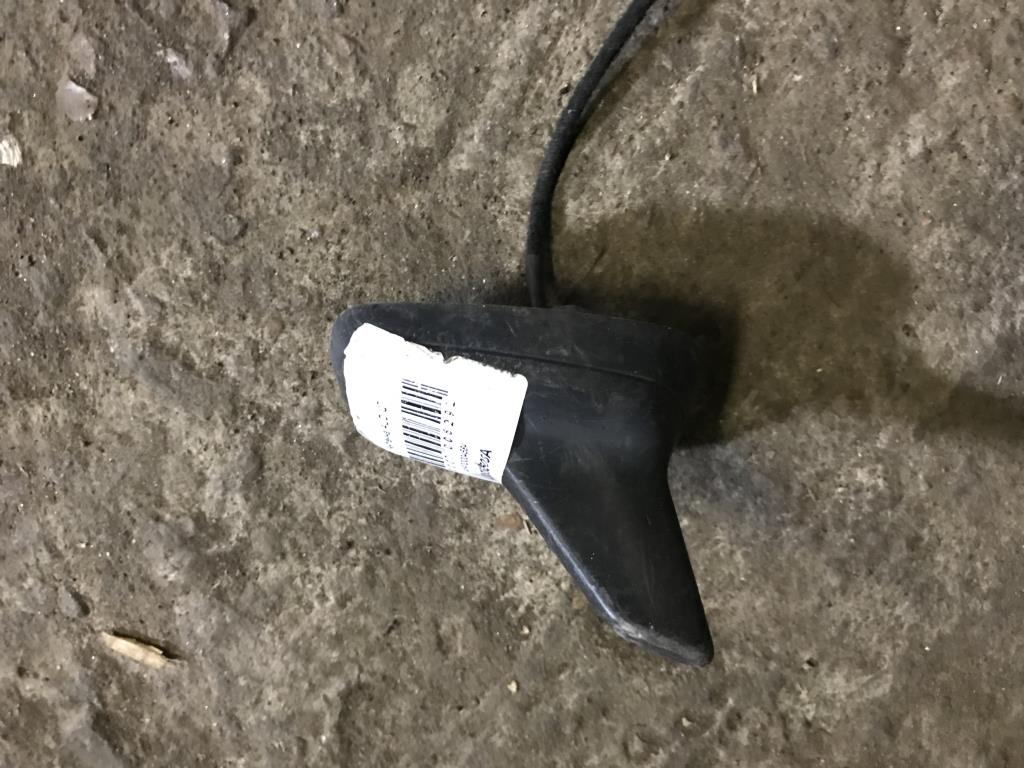 Audi Q7 (4L)  2005 - 2009 для Антенна