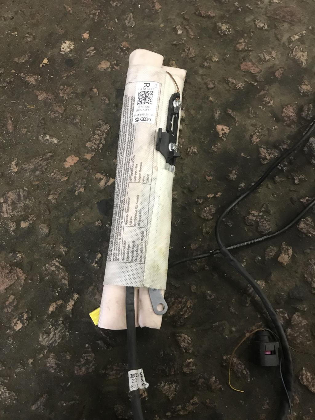 Audi A4 (B8) 2007-2012 для подушка безопасности в сиденье