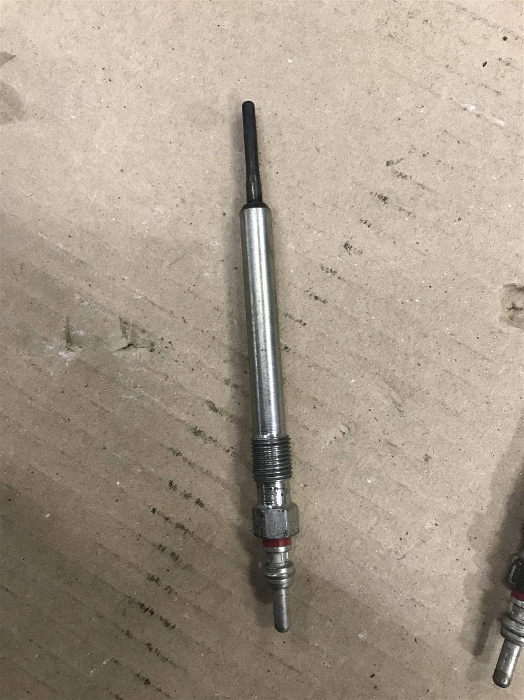 Volkswagen Transporter T5 2009-2015 для Свеча накала