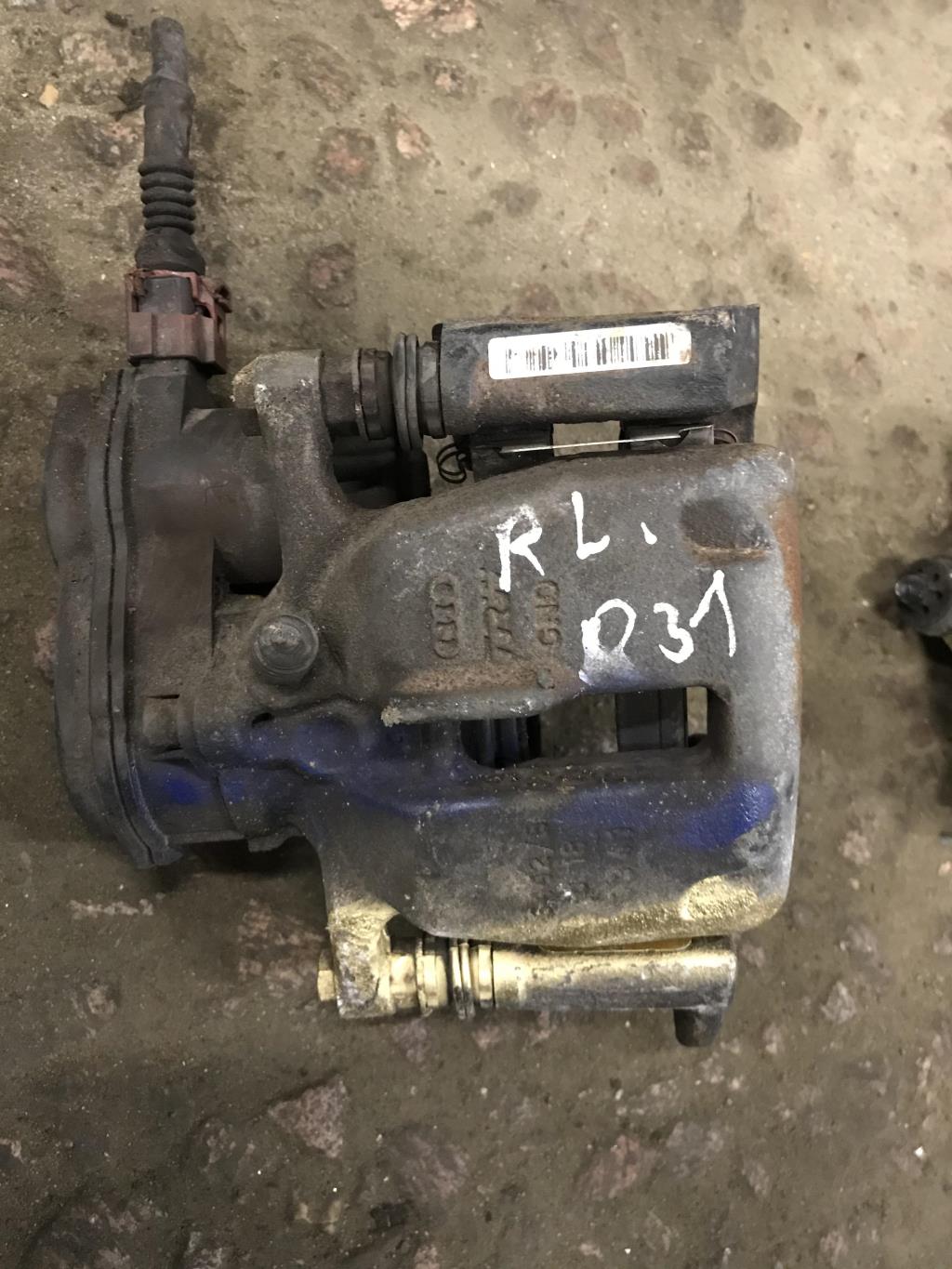 Audi A5/S5 Coupe (8T) 2007-2011 для Суппорт задний левый