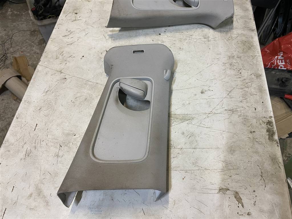 Volkswagen Passat (B7) 2011-2015 для Обшивка стойки