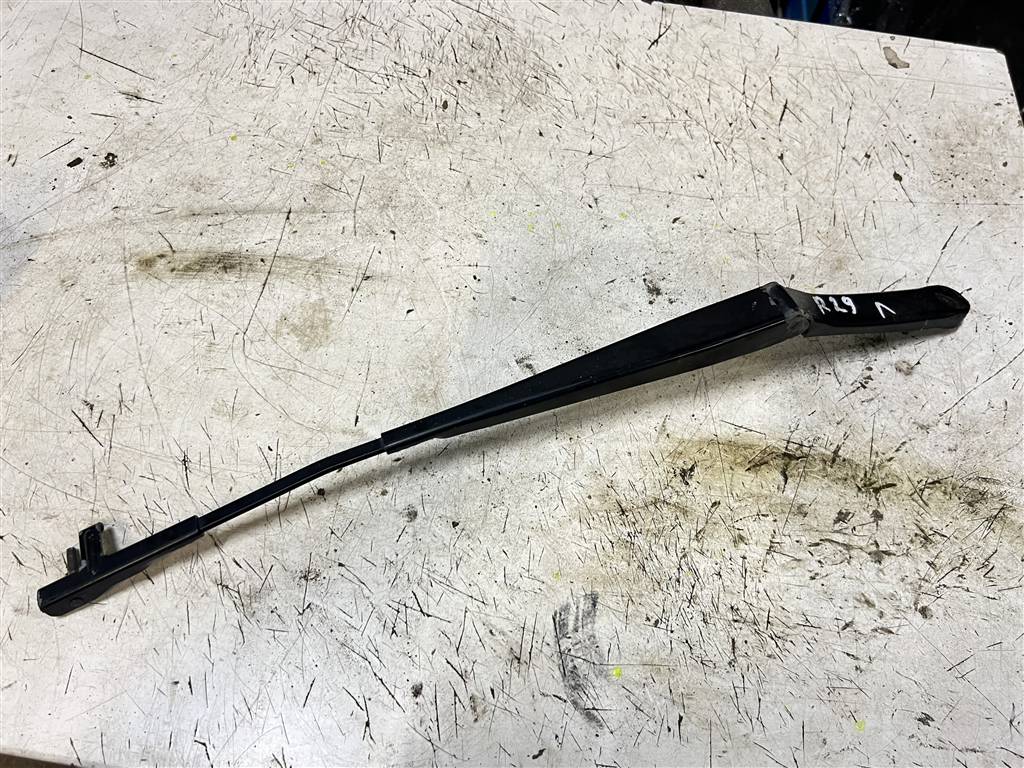 Skoda Octavia (A5 1Z-) 2008-2013 рестайлинг для Поводок стеклоочистителя передний левый