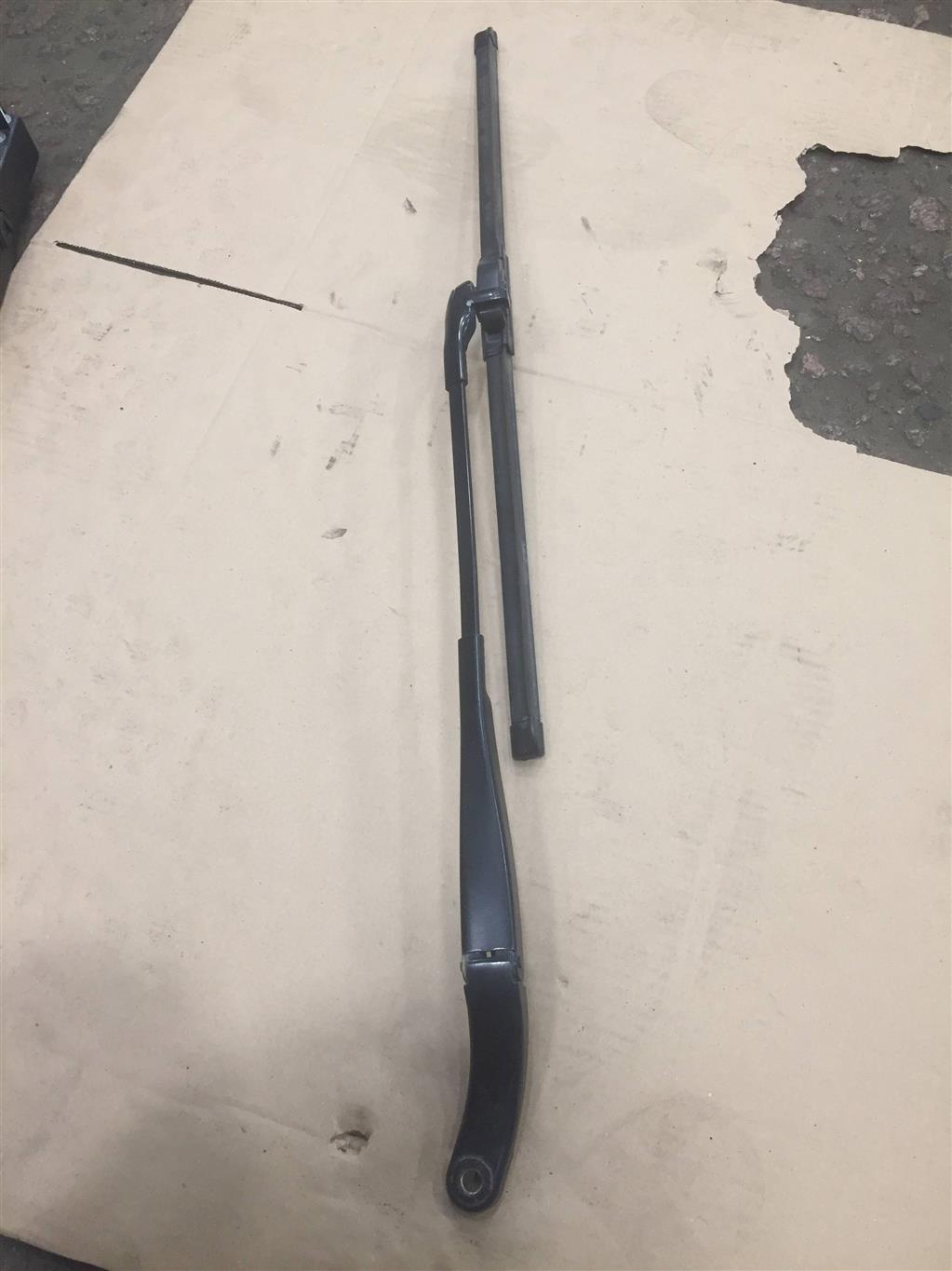 Mercedes-Benz W221 S-Klasse S221 2009-2013 рестайлинг для Поводок стеклоочистителя передний левый