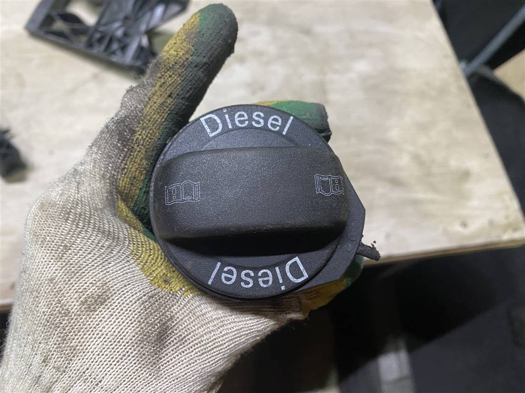 Audi A6 C7 для Крышка топливного бака