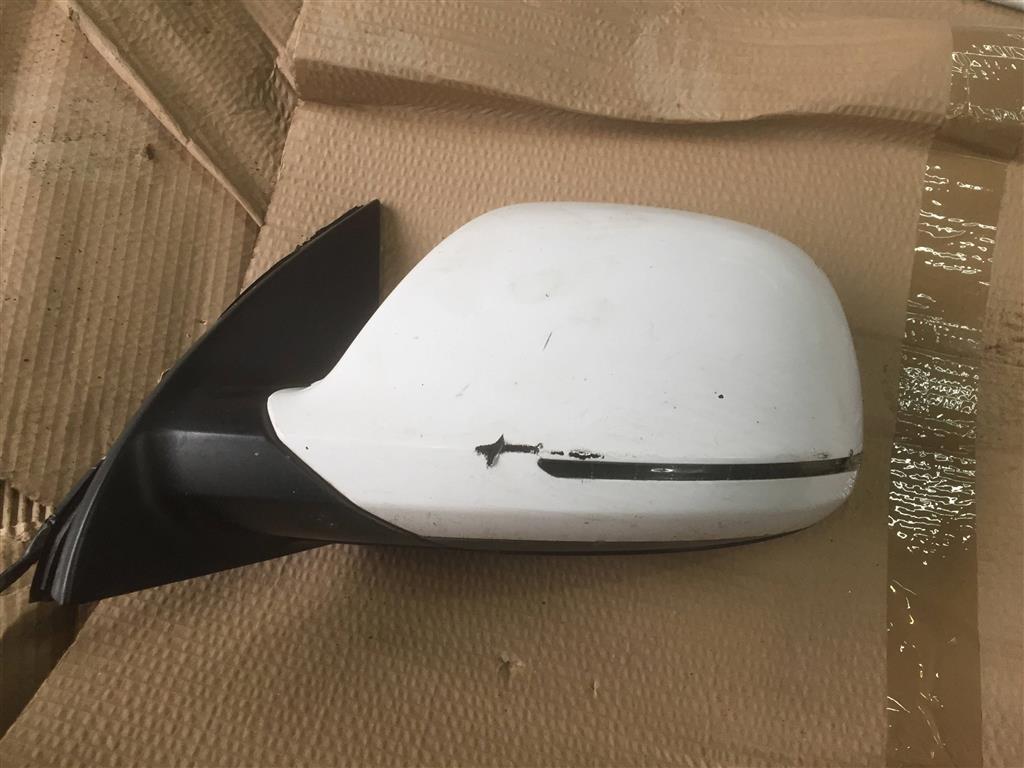 Audi Q7 (4L)  2005 - 2009 для Зеркало левое наружнее