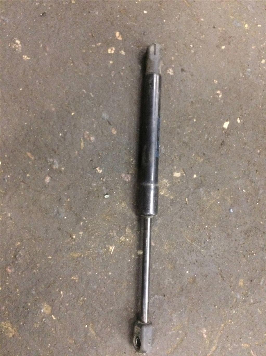 Audi A8 (D4,4H) 2011-2014 для Амортизатор капота