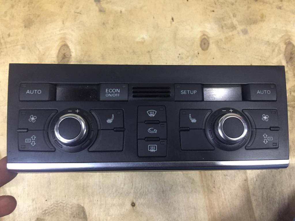 Audi Q7 (4L)  2005 - 2009 для Блок управления климат контролем