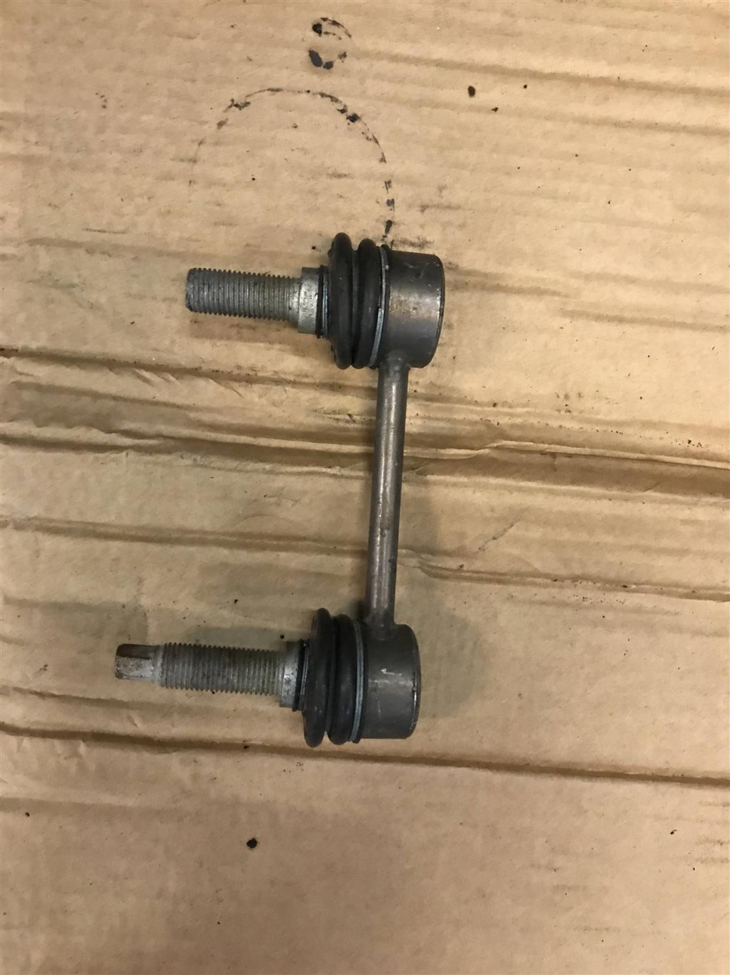 Mercedes-Benz W164 M-Klasse (ML) 2005-2011 для Стойка заднего стабилизатора