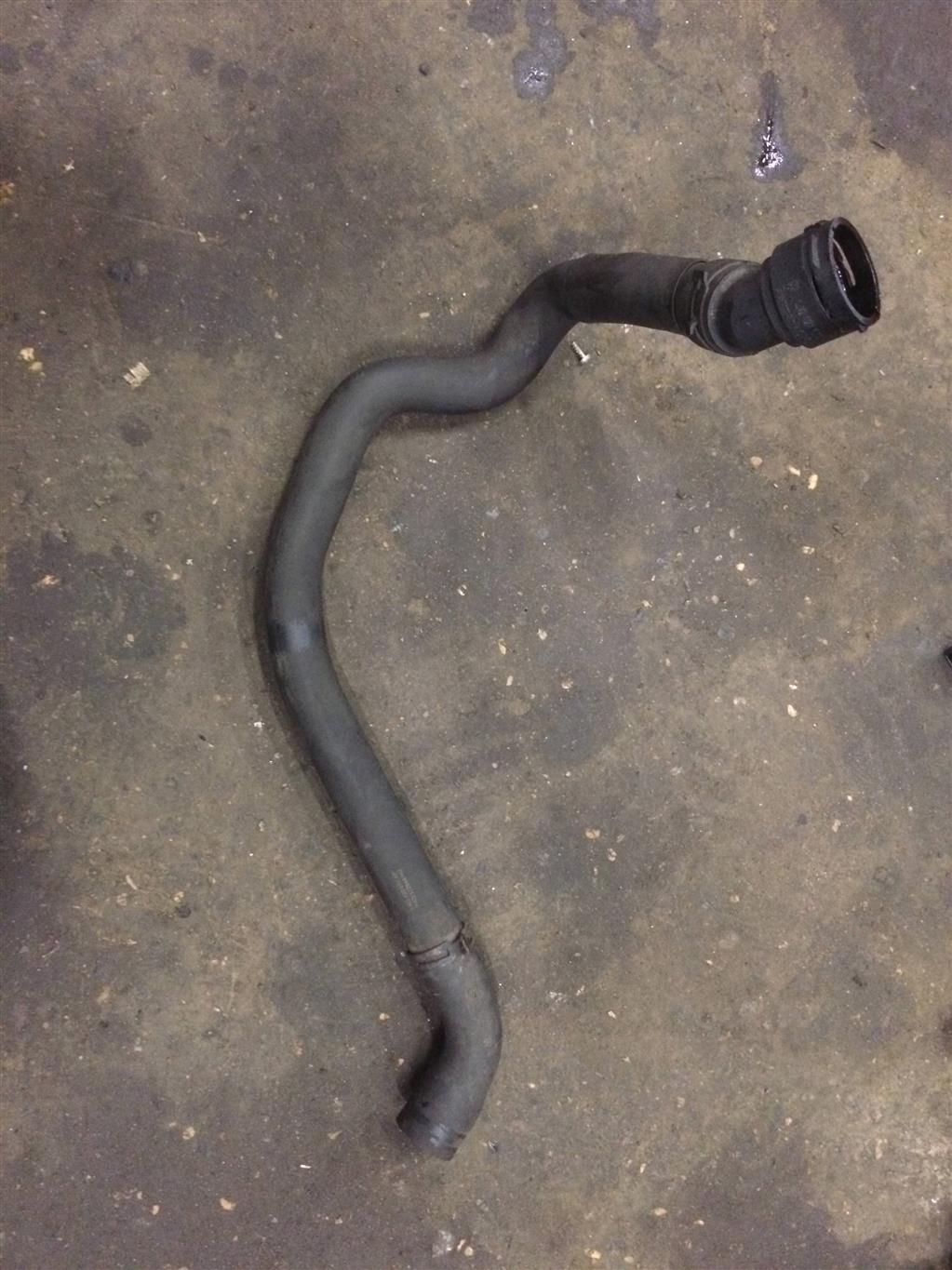 Volkswagen Jetta 2005-2011 для Шланг системы охлаждения