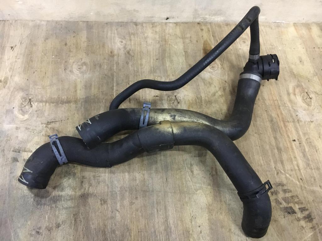 Audi A3 (8V) 2016-2019 рестайлинг для Патрубок системы охлаждения 