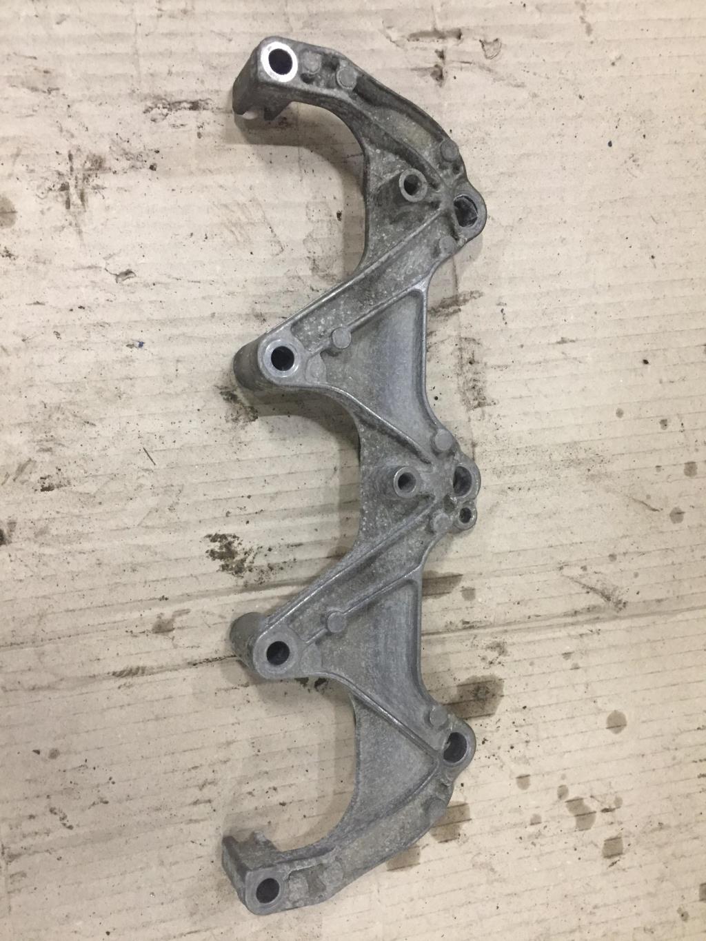 Audi A7 (4G) 2010-2014 для Кронштейн форсунки