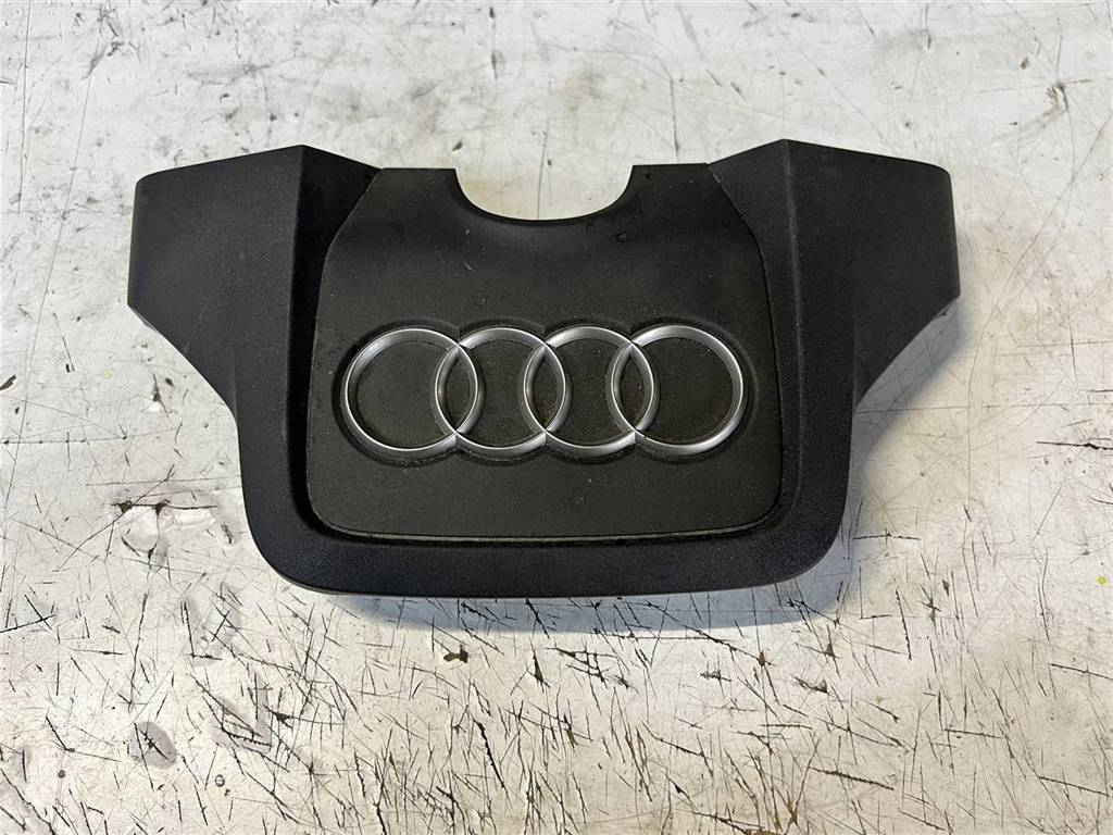 Audi A6 C7 для Накладка двигателя