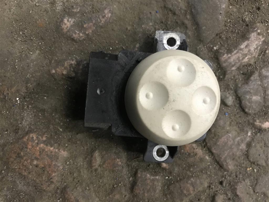 Audi Q7 (4L)  2005 - 2009 для кнопка регулировки сиденья