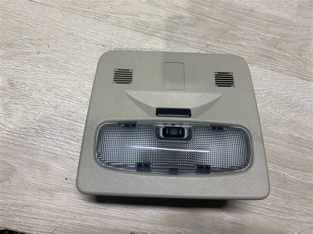 Land Rover Freelander 2 2007> для Плафон салонный