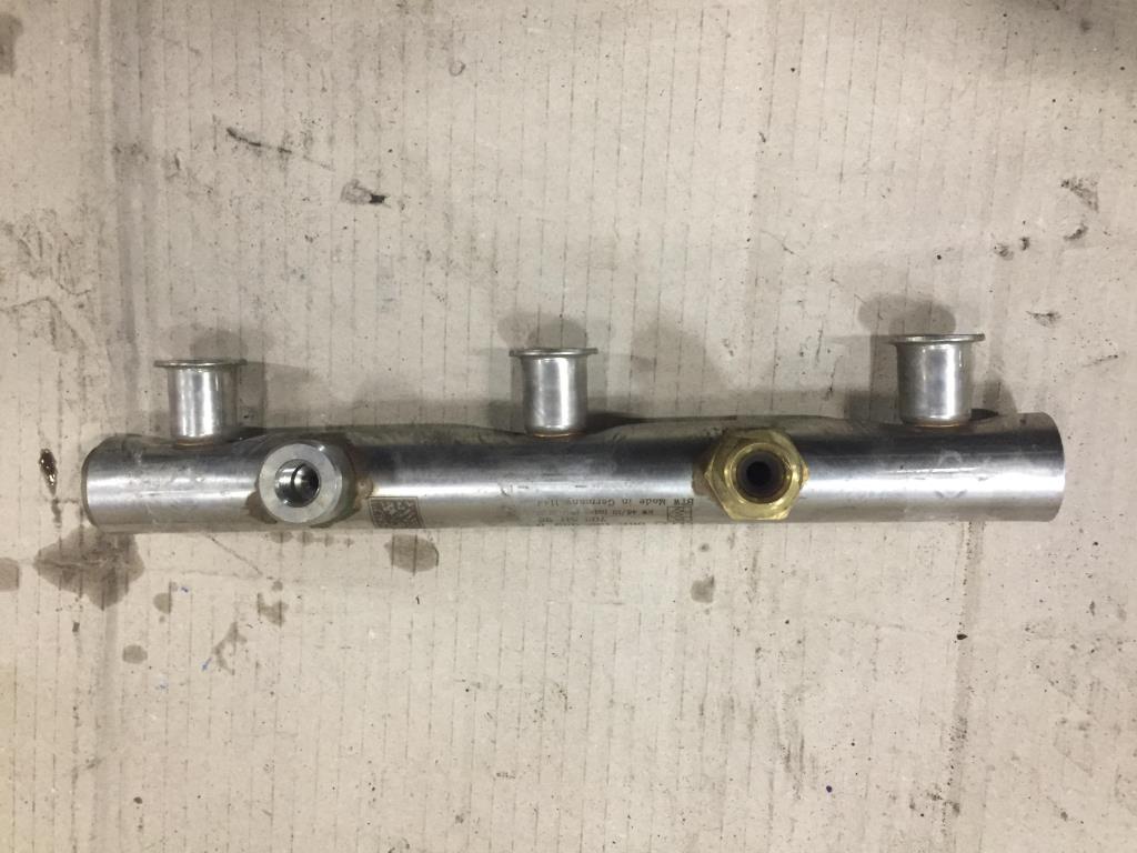 Audi A7 (4G) 2010-2014 для Рампа топливная