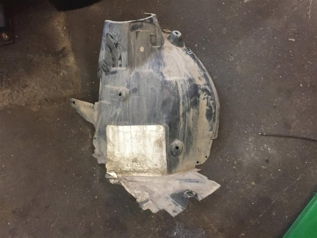 Mercedes-Benz W204 C-classe 2011-2015 рестайлинг для локер передний правый задняя часть