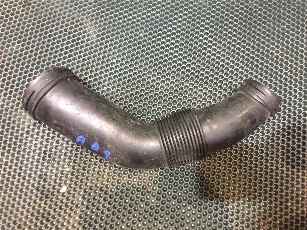 Porsche  Cayenne 958 2010-2014 для Патрубок воздушного фильтра