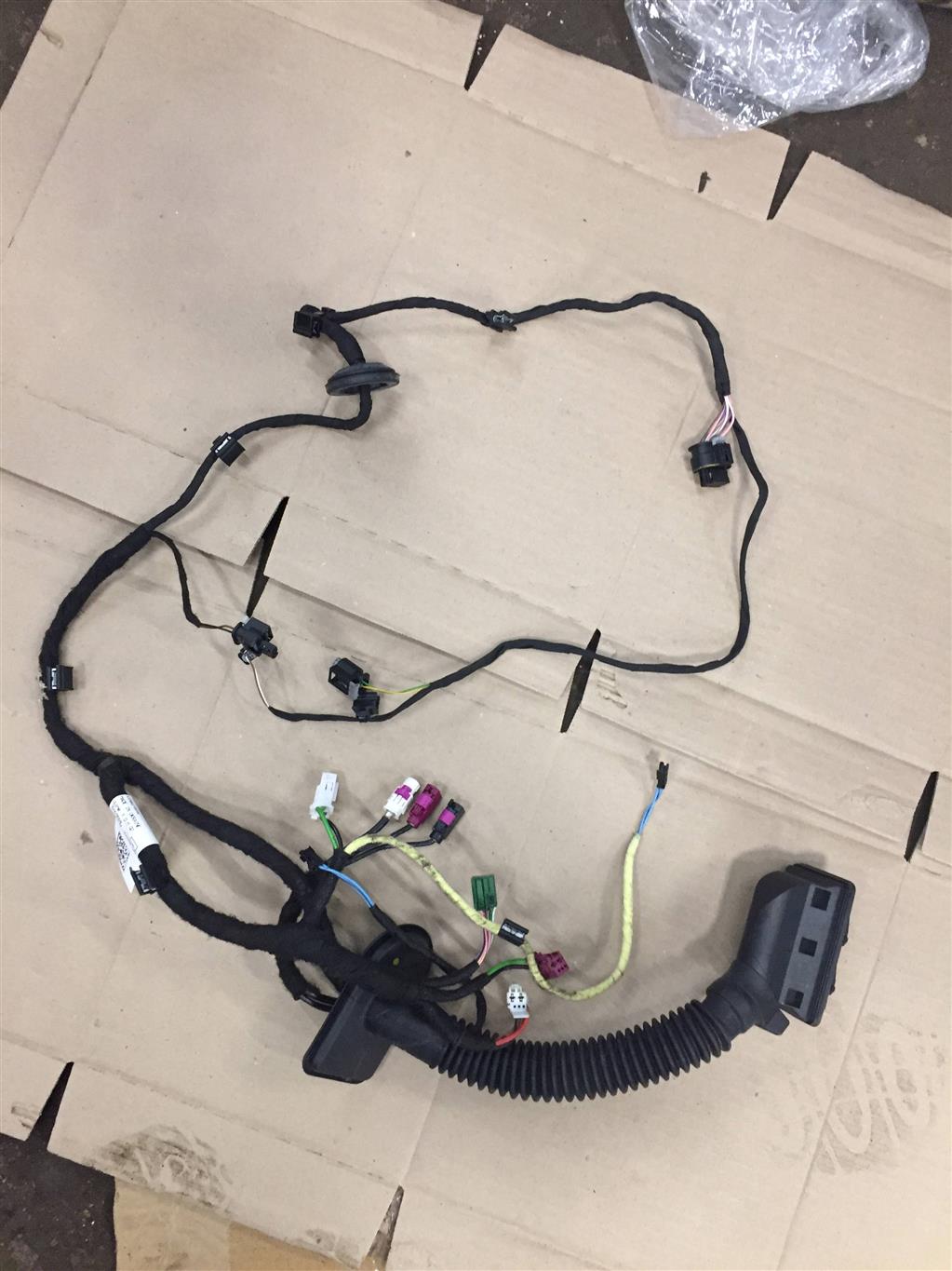 Mercedes-Benz W257 C257 CLS 2017-2021 для Жгут проводов двери