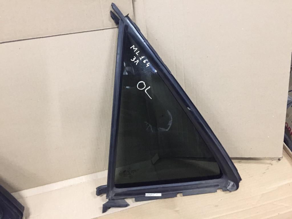 Mercedes-Benz W164 M-Klasse (ML) 2005-2011 для Стекло двери задней левой (форточка)