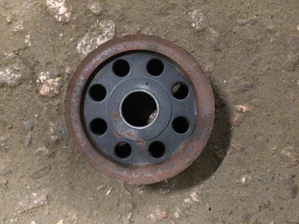 Audi A6 (C6 4F) 2005-2008 для Шкив распредвала