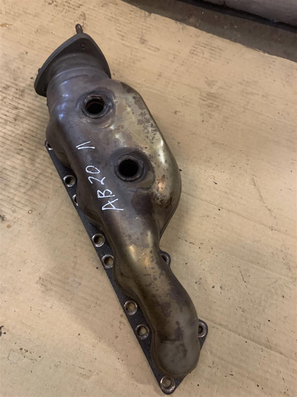 Volkswagen Touareg 7L 2002-2006 для Коллектор выпускной