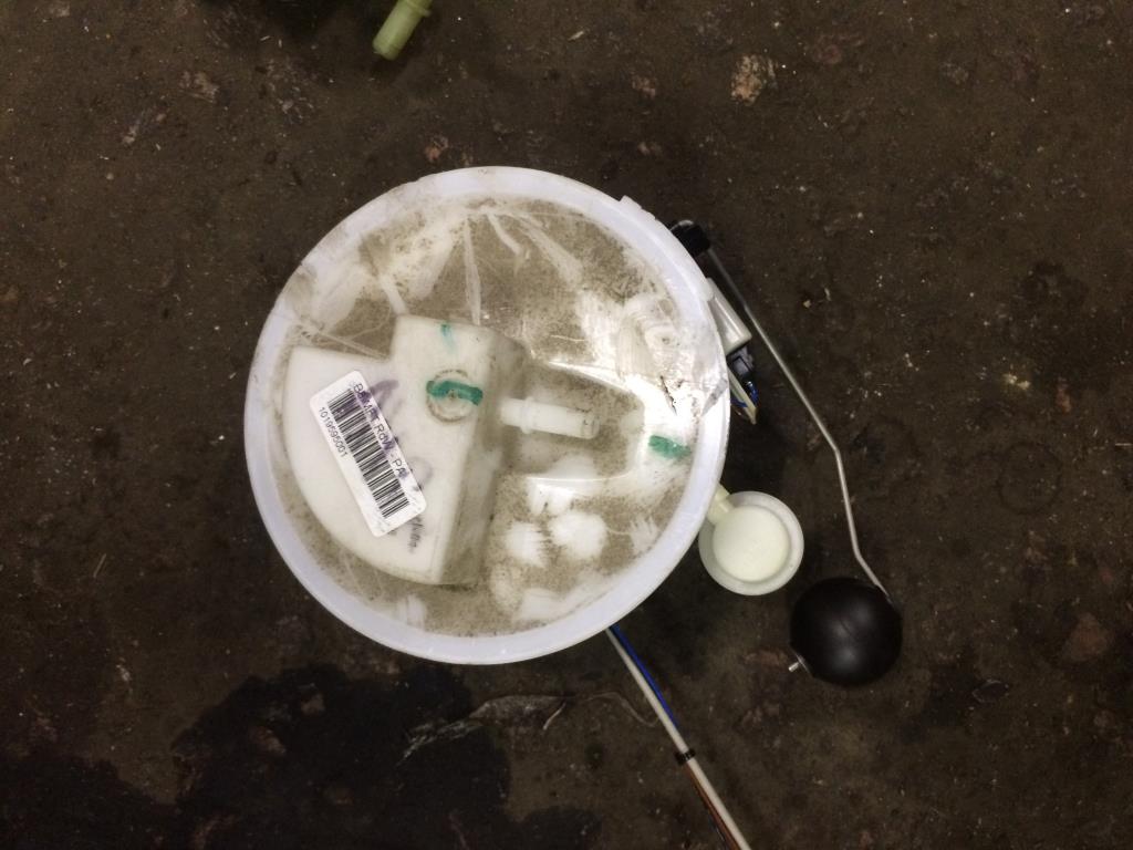 Audi A4 (B8) 2007-2012 для Датчик уровня топлива