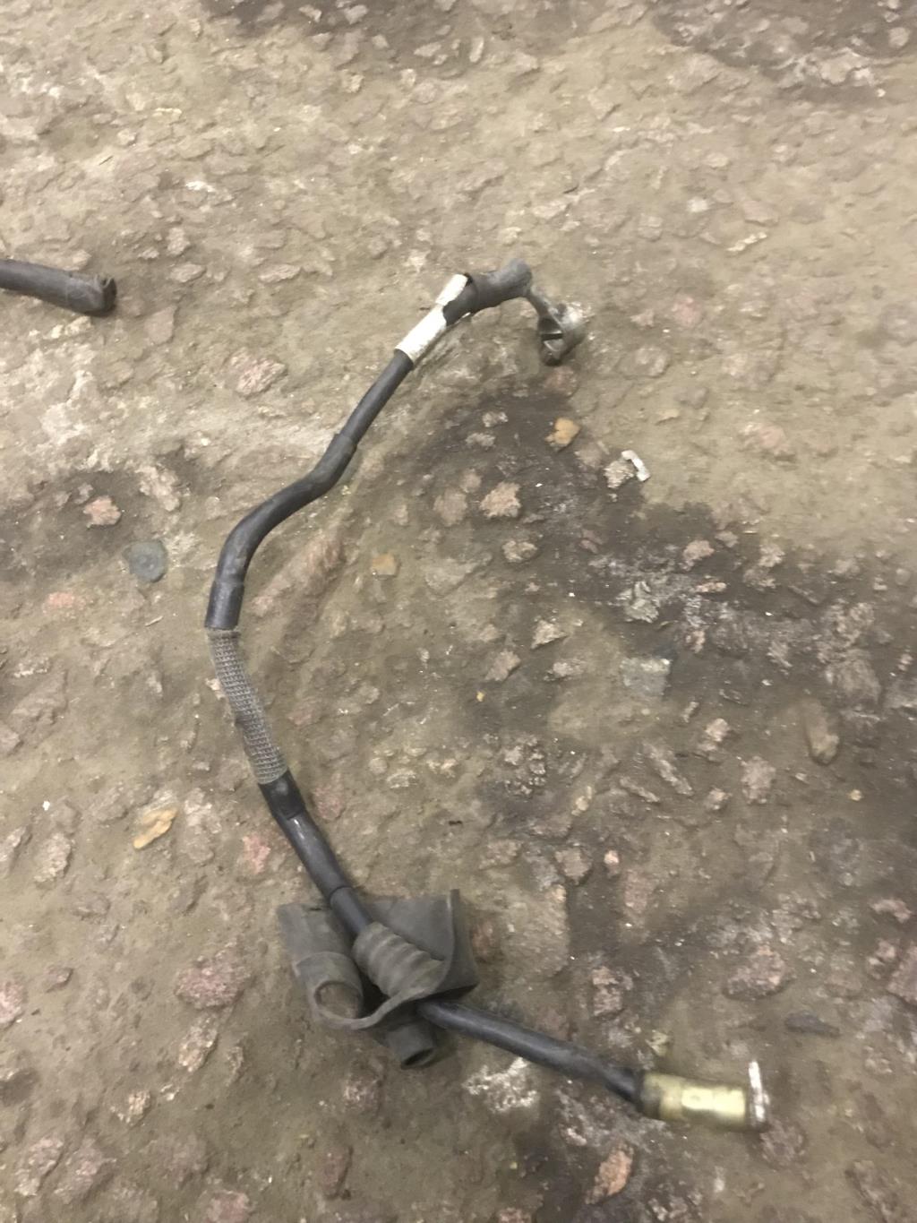 Volkswagen Caddy III 2004-2010 для Клемма аккумулятора