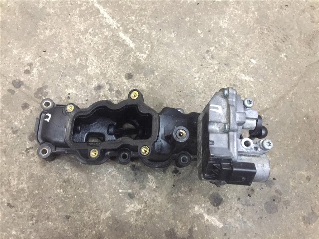 Audi Q7 (4L)  2005 - 2009 для Коллектор впускной