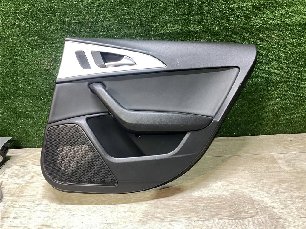 Audi A6 C7 для Обшивка двери задней правой