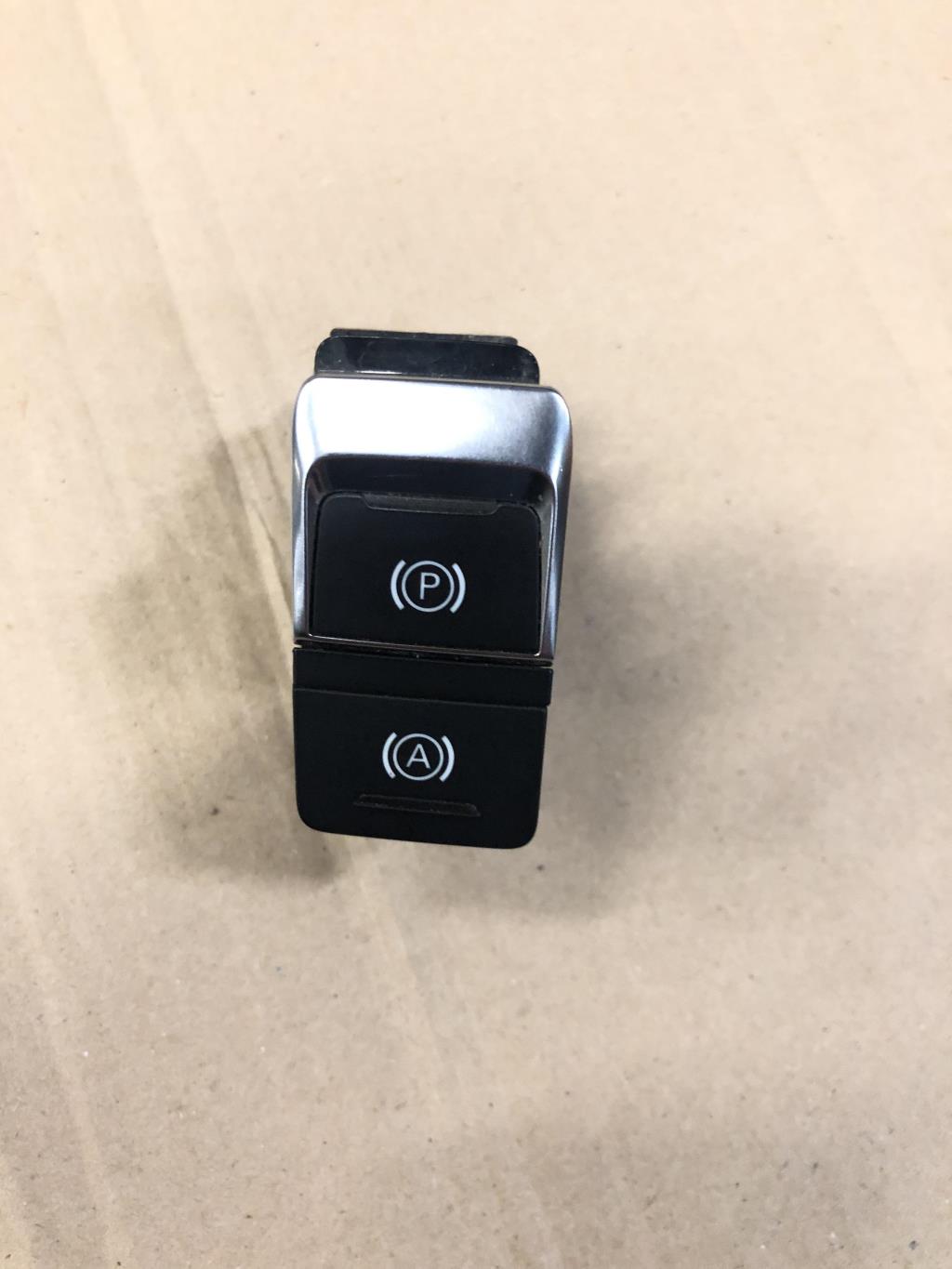 Audi A6 C7 для кнопка стояночного тормоза