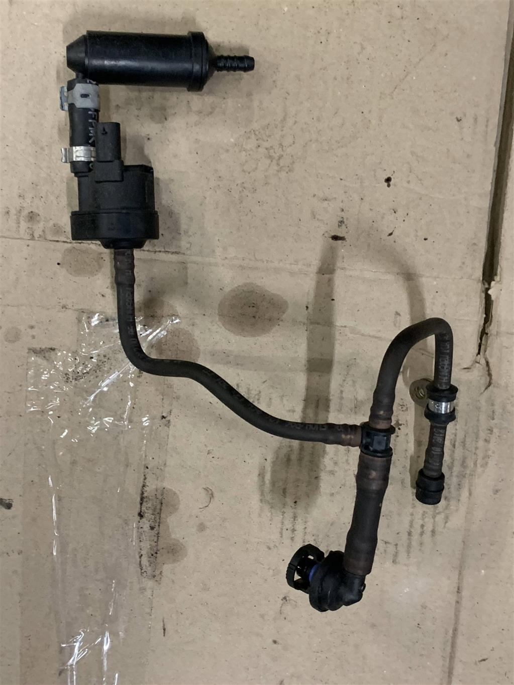 Audi A5/S5 Coupe (8T) 2007-2011 для Клапан вентиляции топливного бака