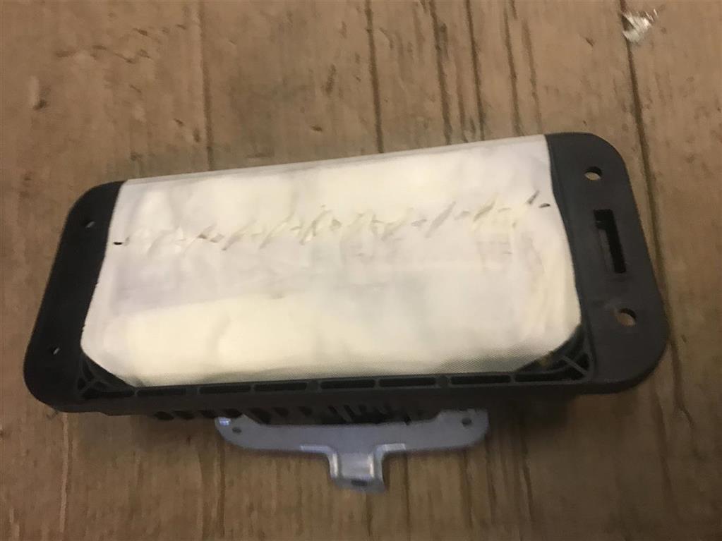 Mercedes-Benz W212 E-Klasse 2010- для Подушка безопасности пассажирская (в торпедо)