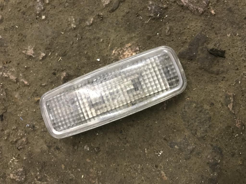 Audi A4 (B8) 2007-2012 для Плафон салонный