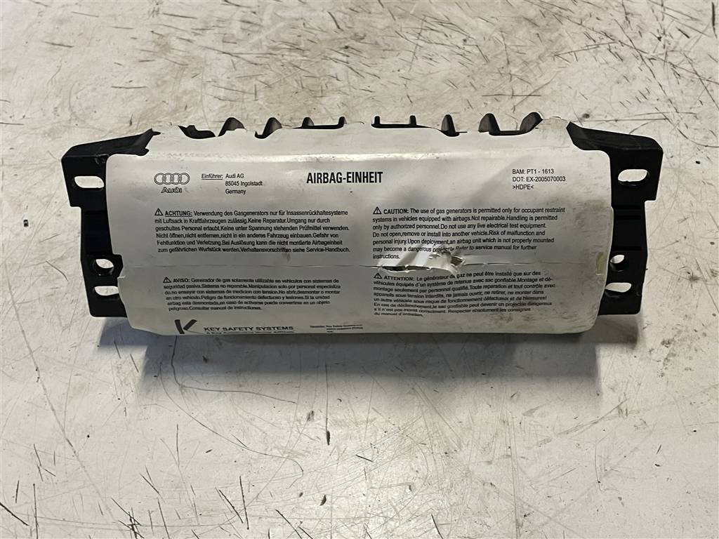 Audi A4 (B8) 2007-2012 для Подушка безопасности пассажирская (в торпедо)