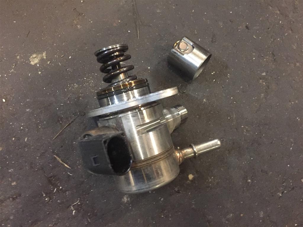 Audi A3 (8V) 2016-2019 рестайлинг для Топливный насос