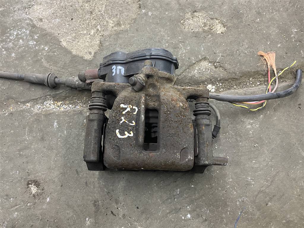 Audi A6 C7 для Суппорт задний правый