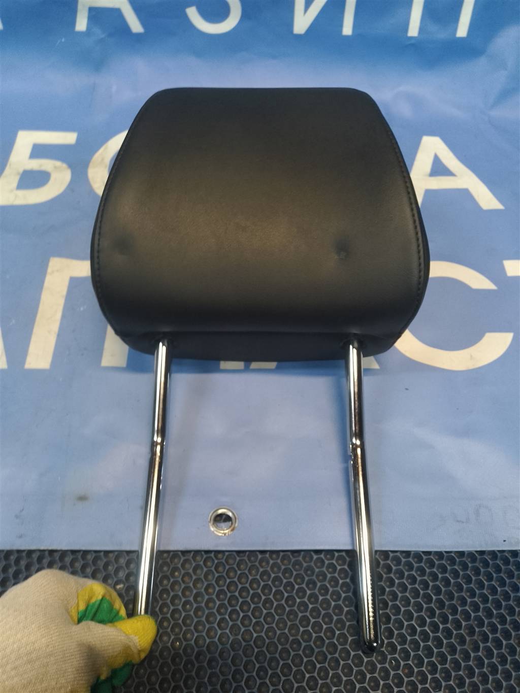 Skoda Octavia A7 для Подголовник передний