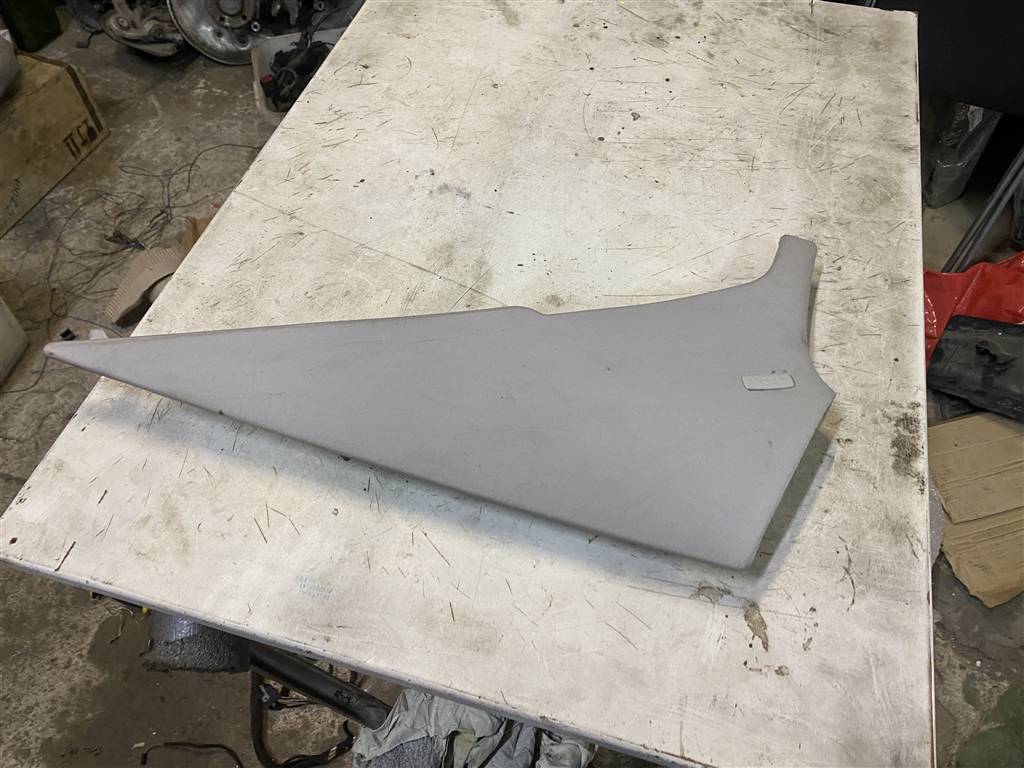 Volkswagen Passat (B7) 2011-2015 для Обшивка стойки