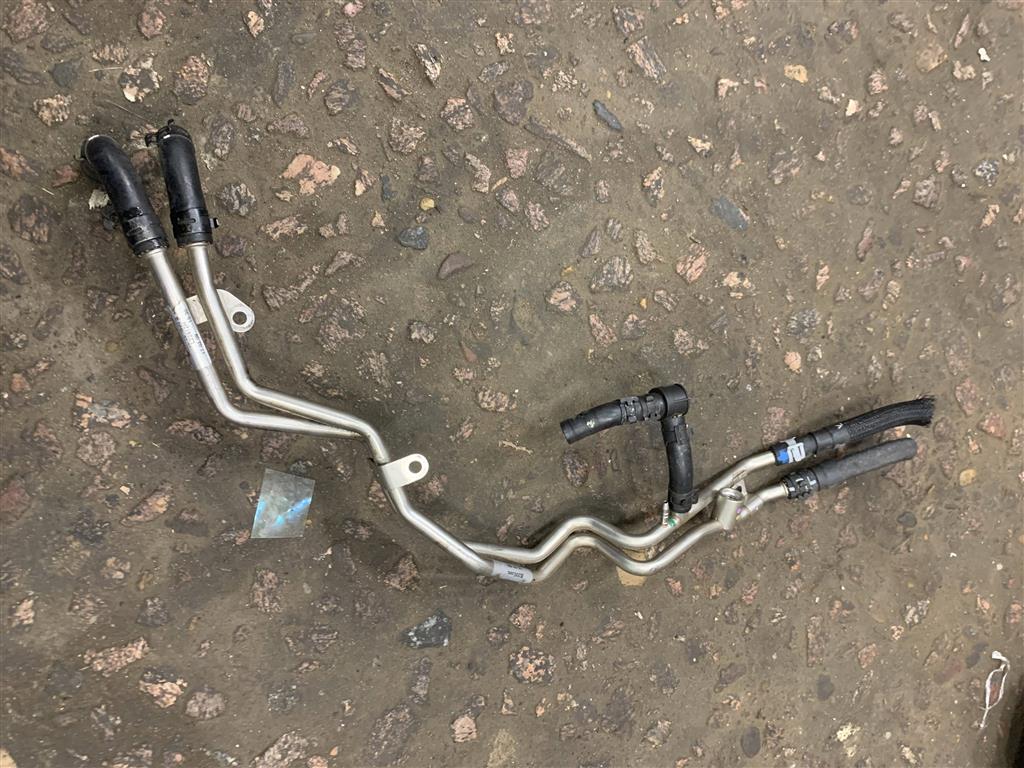 Audi A5/S5 Sportback (8T) 2007-2011 для Трубка топливная