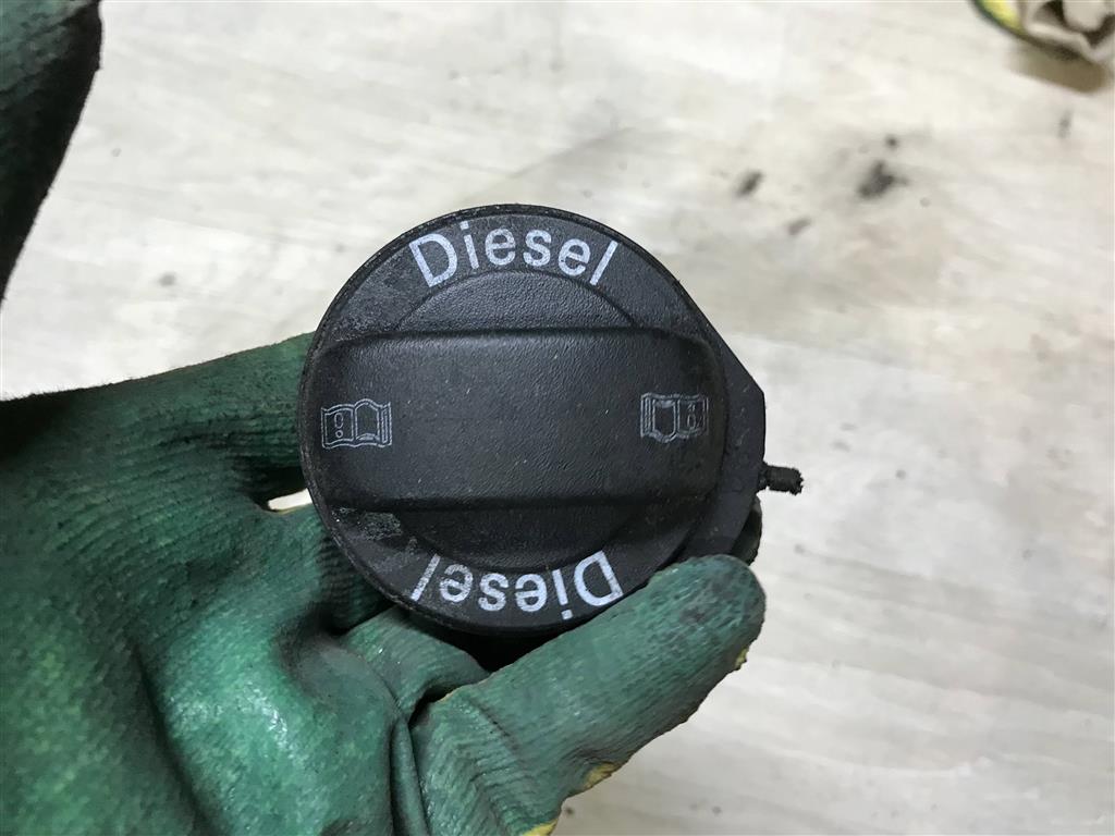 Audi A6 C7 для Крышка топливного бака