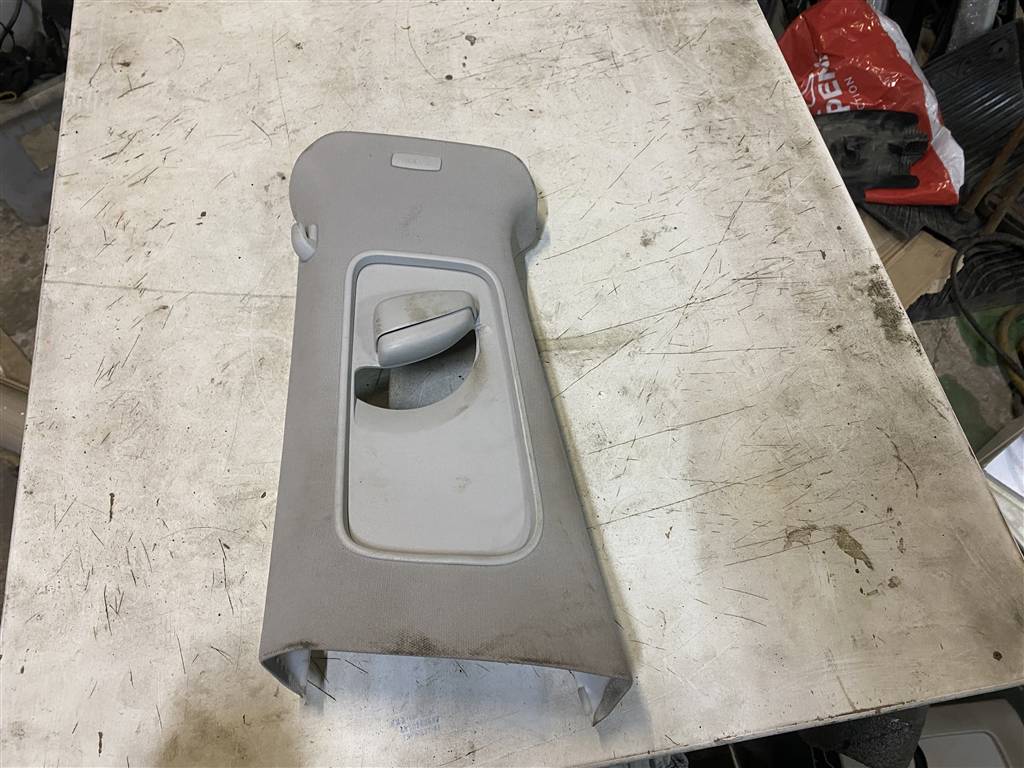 Volkswagen Passat (B7) 2011-2015 для Обшивка стойки