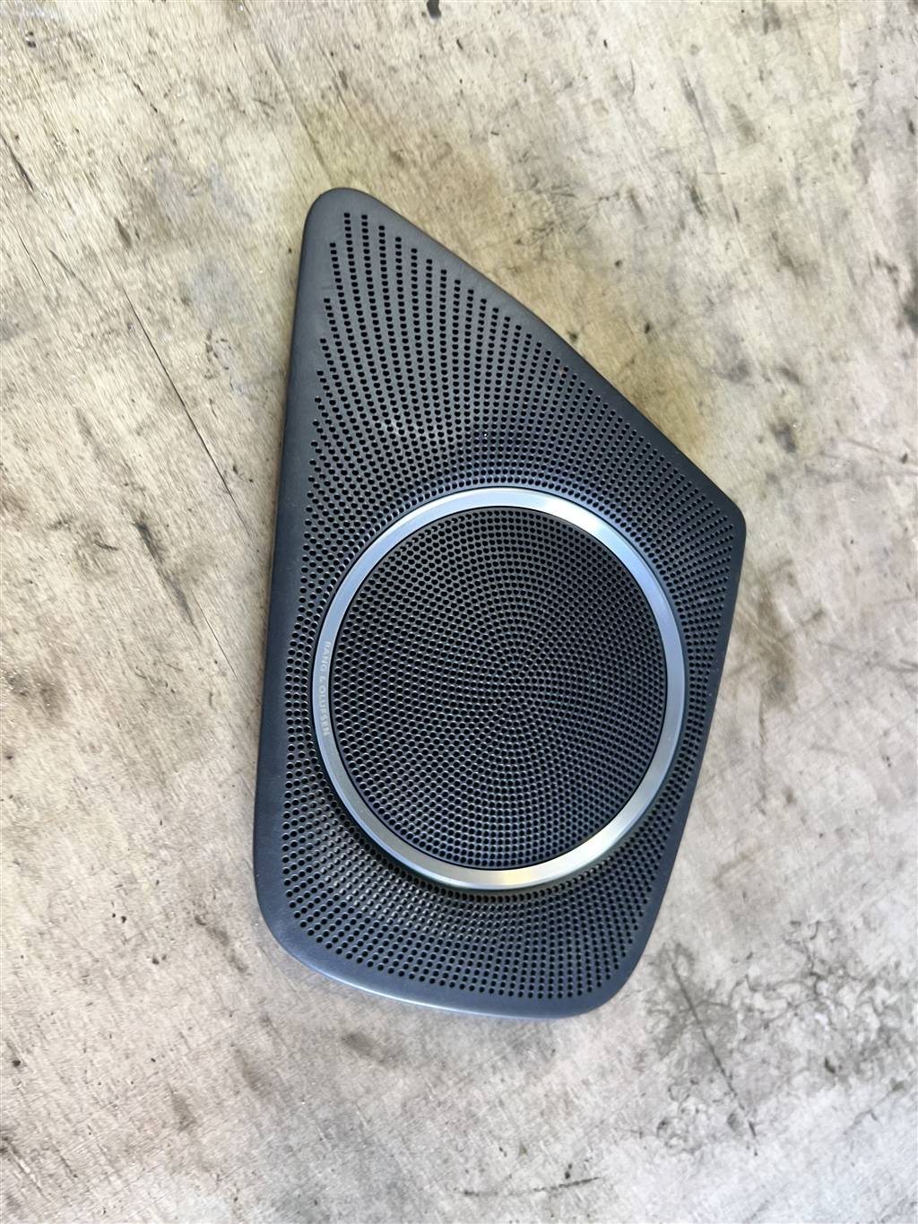 Audi A4 (B8) 2007-2012 для Сетка