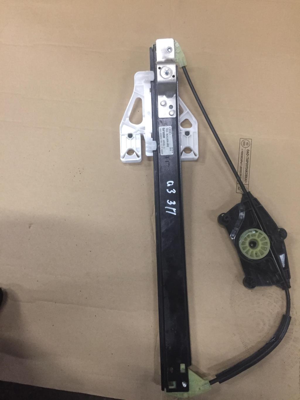 Audi Q3 (8U) 2011-2014 для Стеклоподъемник задний правый