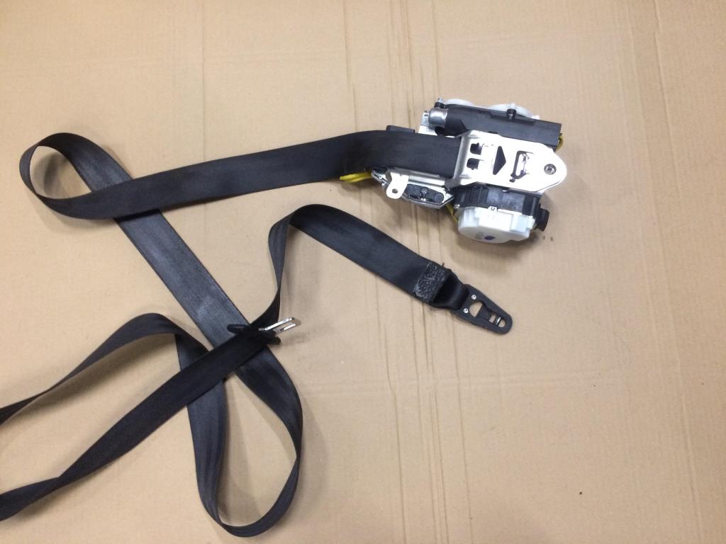 Audi A7 (4G) 2010-2014 для Ремень безопасности с пиропатроном