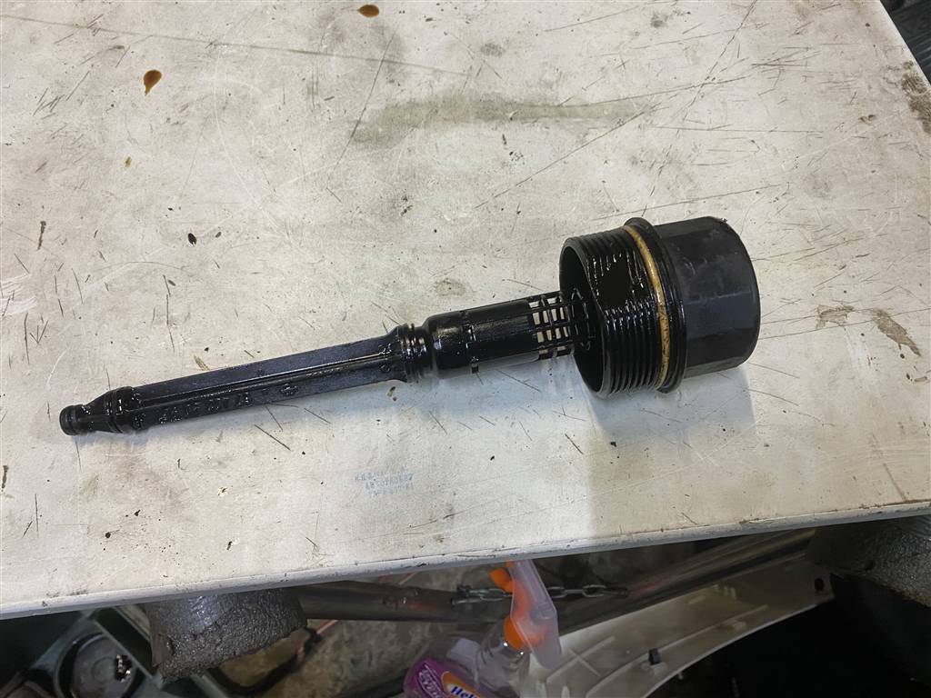 Mercedes-Benz W209 CLK coupe 2000-2005 для Крышка масляного фильтра