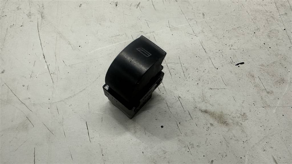 Audi A6 (C5) 2001-2004 рестайлинг для Кнопка стеклоподъемника